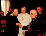 Con Papa Giovanni Paolo II.jpg